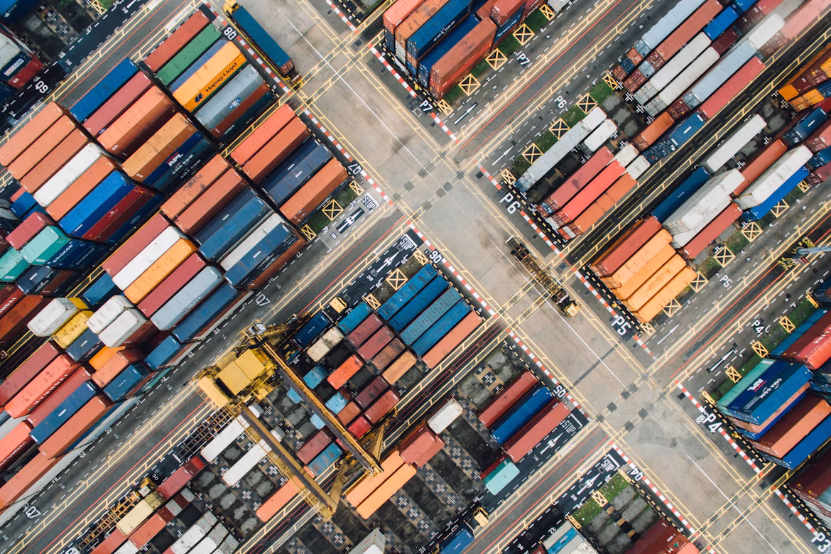 Intelligent Logistics Optimization — Real-Time Fleet Routing & Telematics